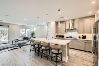 10042 Cardinal Knoll Ave, Las Vegas, NV 89143