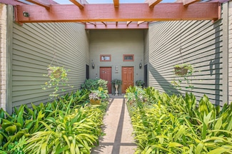 3815 Menchaca Rd Unit 9, Austin, TX 78704