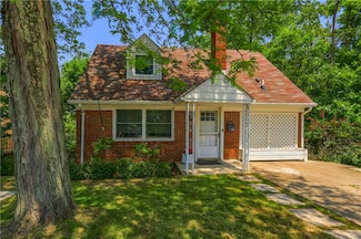 331 Hoffman Rd, Pittsburgh, PA 15212