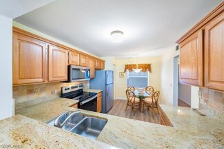 1316 Derbyshire Ct Unit 101, Naples, FL 34116