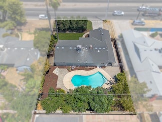 2441 N Chestnut Ave, Fresno, CA 93703