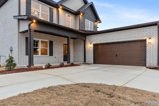 200 M B Ayers Way, New Market, AL 35761