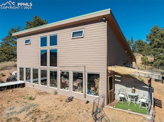 784 Crestridge Rd, Florissant, CO 80816