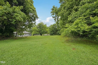 611 N Churton St, Hillsborough, NC 27278