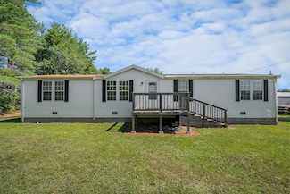 988 Womack Rd, McMinnville, TN 37110