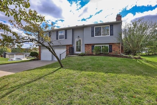 2859 Saturn Dr, Fairfield, OH 45014