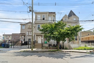 404 13th Ave, Newark, NJ 07103