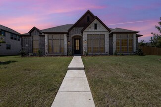 1035 Beaverbrook Ln, Desoto, TX 75115