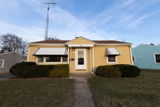 756 Golf Rd, Waukegan, IL 60087
