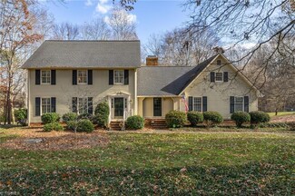 3604 Huntingridge Dr, High Point, NC 27265