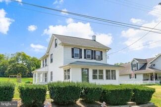 732 Stackstown Rd, Bainbridge, PA 17502