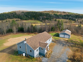 212 Chelsea Rd, Corinth, VT 05039