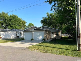 1103 E Union St, Marion, IL 62959