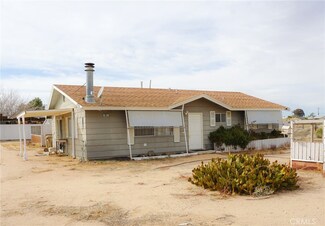 9022 Glendale Ave, Hesperia, CA 92345
