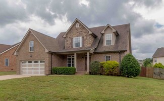 1112 Drakes Cove Rd N, Adams, TN 37010