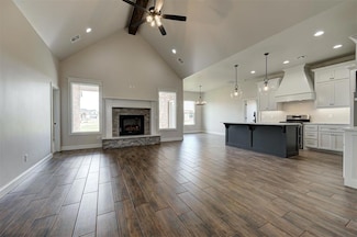 10400 SW 49th St, Mustang, OK 73064