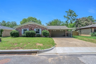 2606 Easy St, Denison, TX 75020