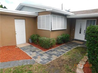 661 SW 67th Ave, Pembroke Pines, FL 33023