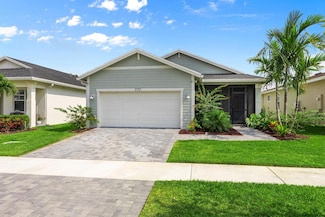 777 SE Bloomfield Rd, Port Saint Lucie, FL 34984