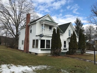 800 Fairfax Rd, Cambridge, VT 05444