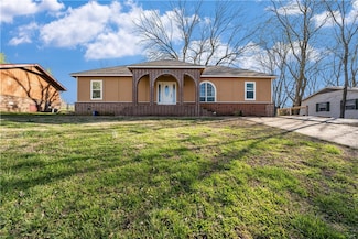 201 Austin Ave, Decatur, AR 72722