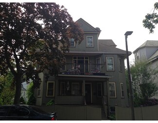26 Lindsey St, Dorchester Center, MA 02124