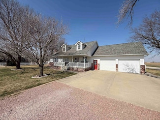 34219 370 St, Humphrey, NE 68642