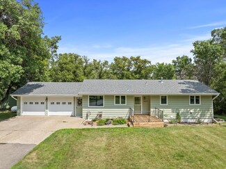 4510 38th St SE Unit Meadowbrook Estates, Minot, ND 58701