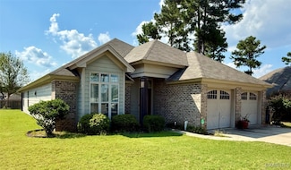 9178 White Poplar Cir, Pike Road, AL 36064