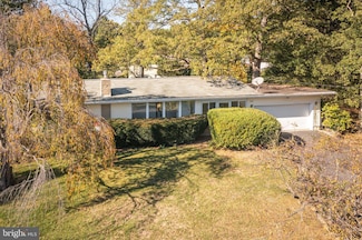 135 Indian Hill Rd, Boalsburg, PA 16827