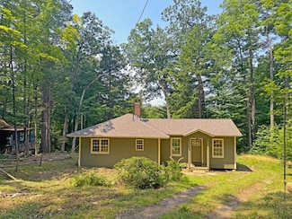 14 Wood Way, Northfield, MA 01360