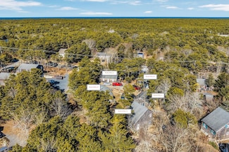 2 Amanda Ln, Truro, MA 02666