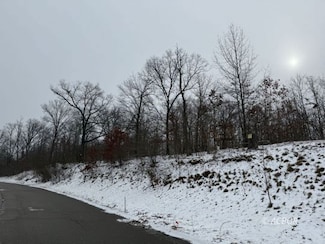 115 University Estates Blvd, Athens, OH 45701
