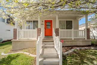 2976 E Saddle Rock Rd, Eagle Mountain, UT 84005