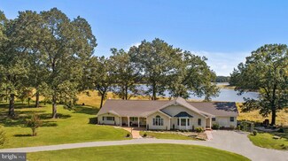 1332 Berry Hill Rd, Tappahannock, VA 22560