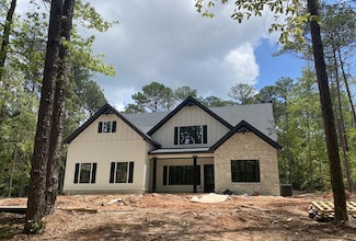 92 Liberty Station Dr, Bremen, GA 30110