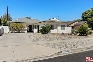 7465 Whitaker Ave, Van Nuys, CA 91406