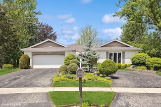 1770 Overland Trail, Deerfield, IL 60015