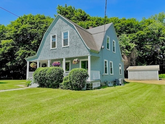 109 Montague City Rd, Greenfield, MA 01301