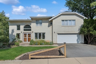 1602 Herbert St, Downers Grove, IL 60515