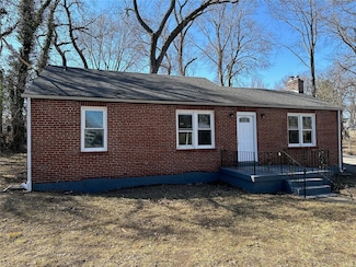 1247 N Florissant Rd, Saint Louis, MO 63135