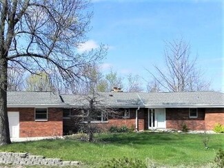 1123 S Shore Dr, Palmyra, WI 53156