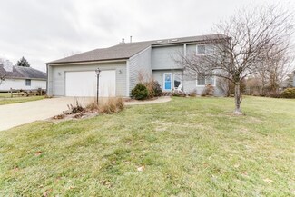 2507 Lakewood Dr, Champaign, IL 61822