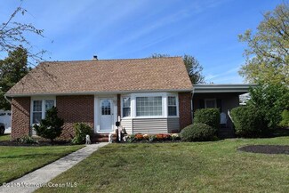 109 Riverdale Ave, Neptune, NJ 07753