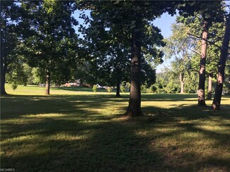 28175 Huckleberry Rd, Coolville, OH 45723