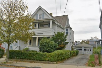 53 Boylston St, Malden, MA 02148