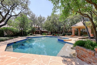 414 Happy Trail, Shavano Park, TX 78231