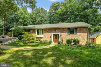 11810 Henderson Rd, Clifton, VA 20124