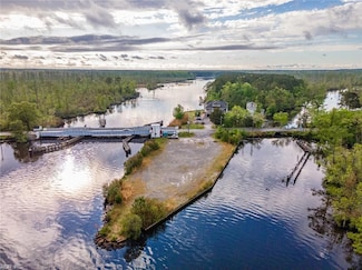 3984 N Landing Rd, Virginia Beach, VA 23456