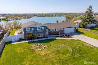 634 N Crestview Dr, Moses Lake, WA 98837